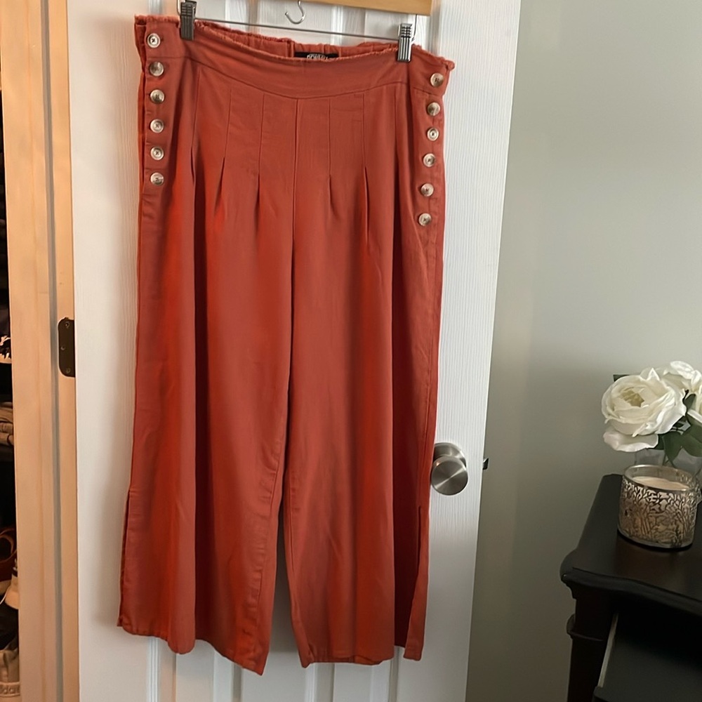 In excellent condition, size L